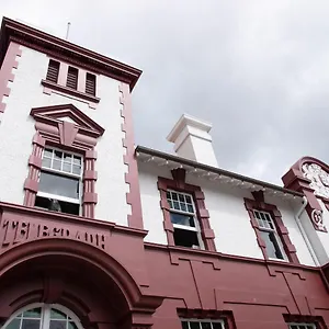 Hotel Clarence Boutique